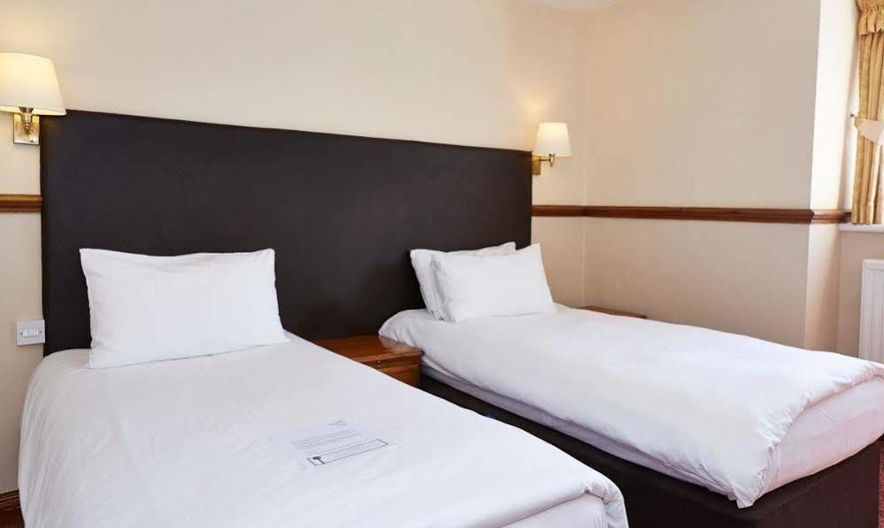 Hotel Dog House By Chef & Brewer Collection Abingdon-on-Thames Esterno foto